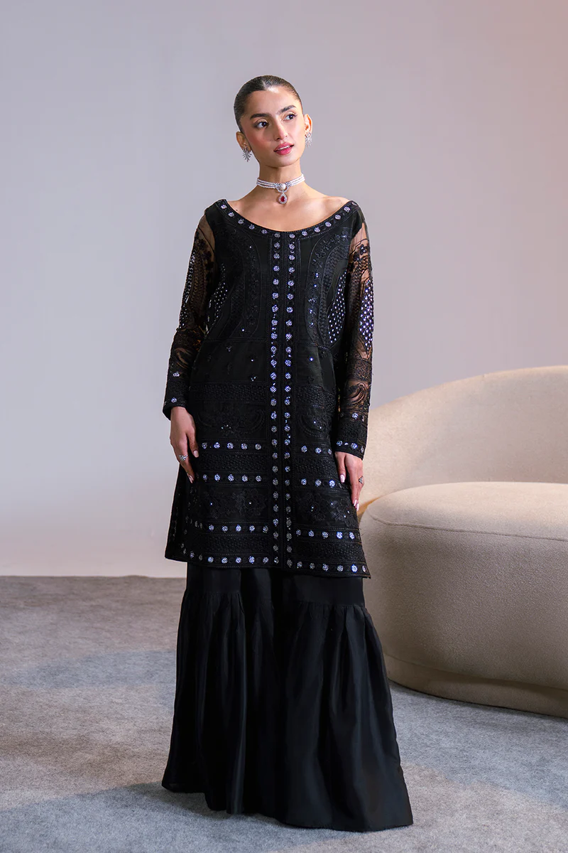 BLACK 2 PIECE PRET - Image 2